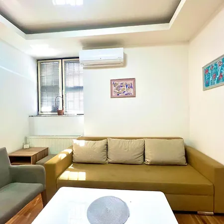 Apartment Beautiful One *